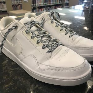 Nike alphaballer sneakers